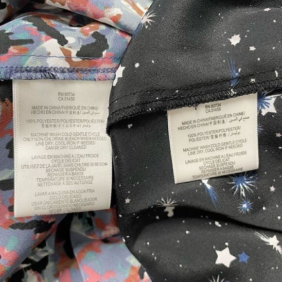 BCBG Blouses Set of 2 Tops Womens Size S - M Loose Fitting Short Sleeve - Picture 6 of 7